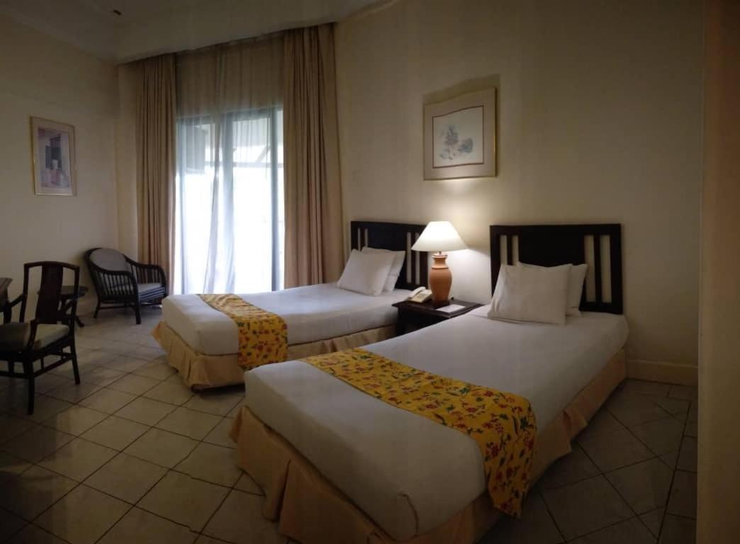 The Orient Star Resort Lumut Exterior foto
